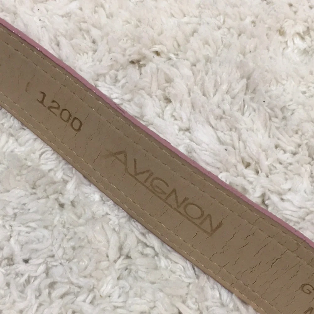 Avignon pink leather belt